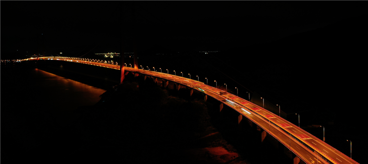 夜景橋梁照明
